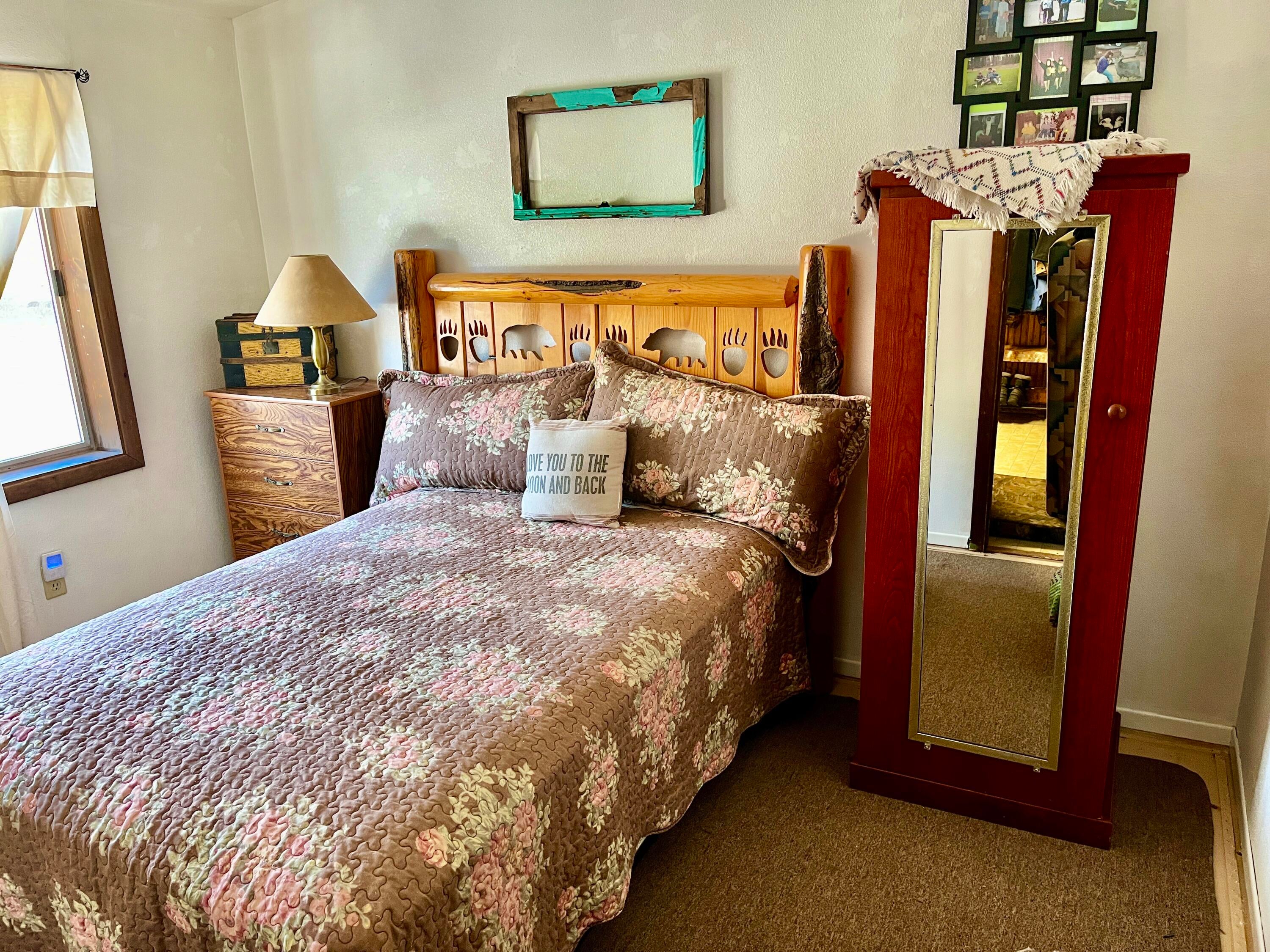 149252 Jerry Road La Pine, OR 97739 - Photo 8 of 51 Guest bedroom