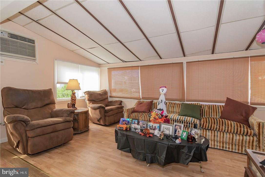 1024 Mill Creek Road Manahawkin, NJ 08050 - Photo 11 of 34 Gallery Image 11
