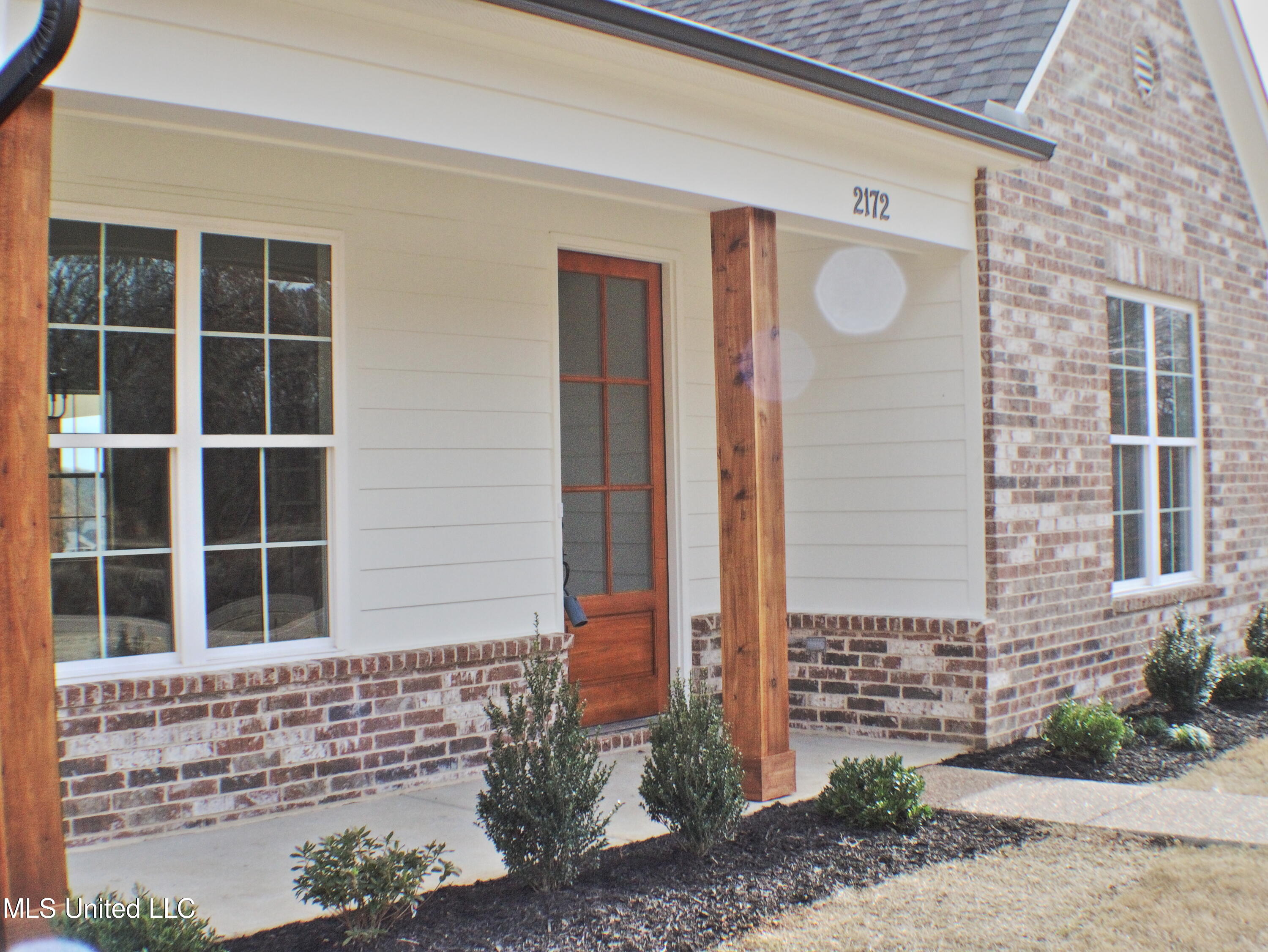 2172 Laughter Road Nesbit, MS 38651 - Photo 2 of 20 Front Door