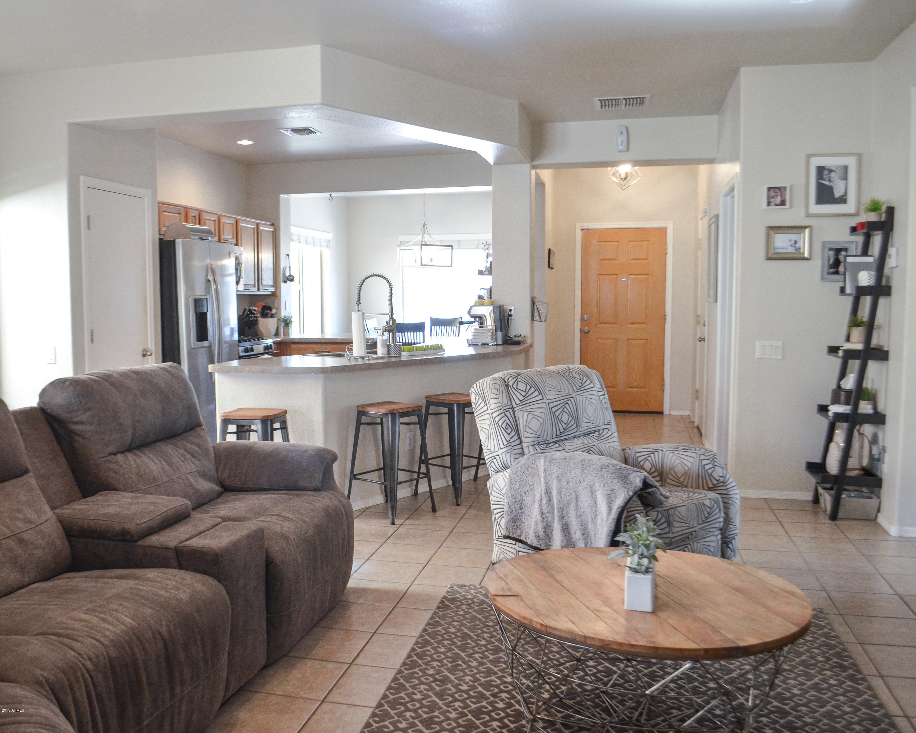 9438 West Berkeley Road Phoenix, AZ 85037 - Photo 14 of 29 Living-3