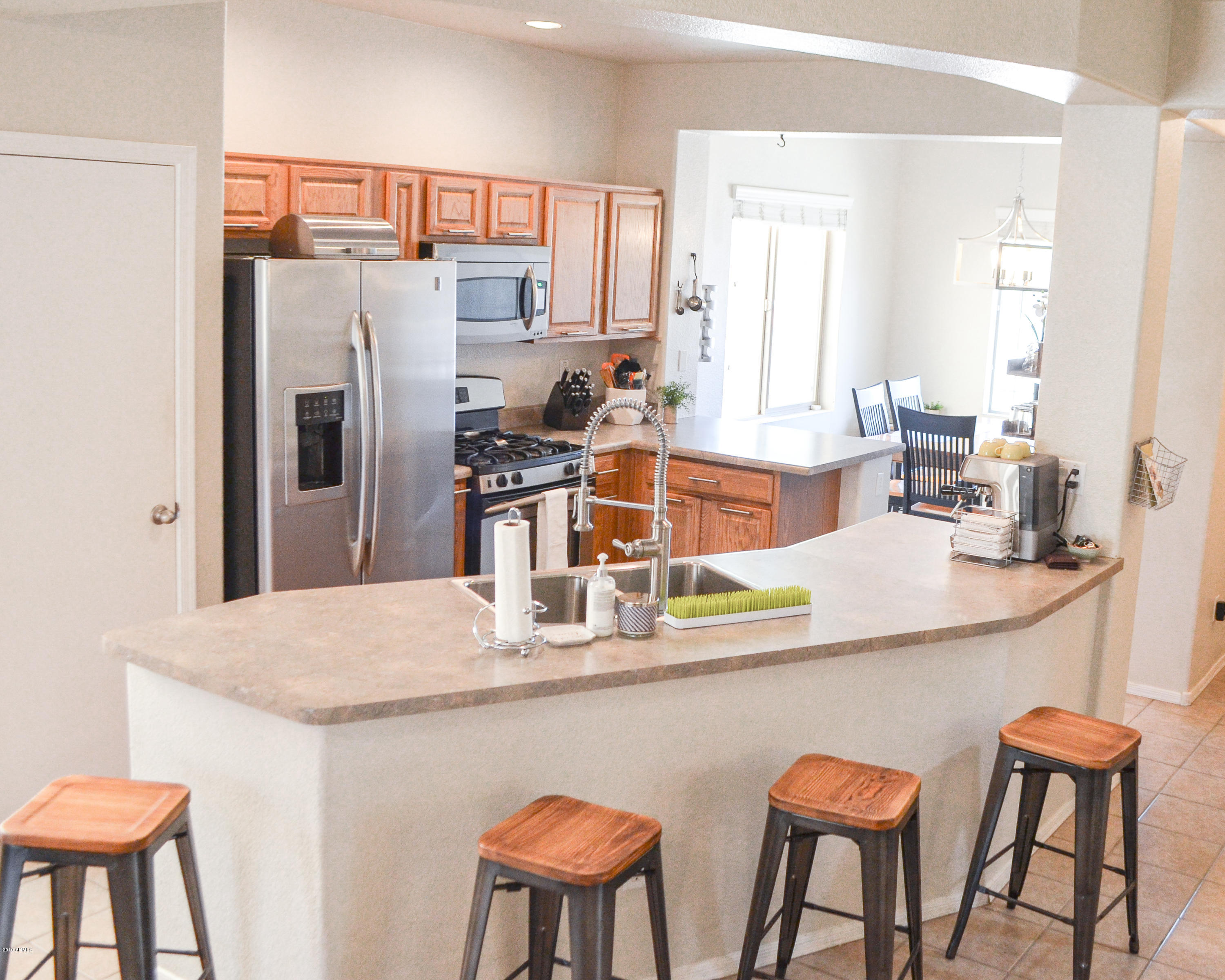 9438 West Berkeley Road Phoenix, AZ 85037 - Photo 9 of 29 Kitchen