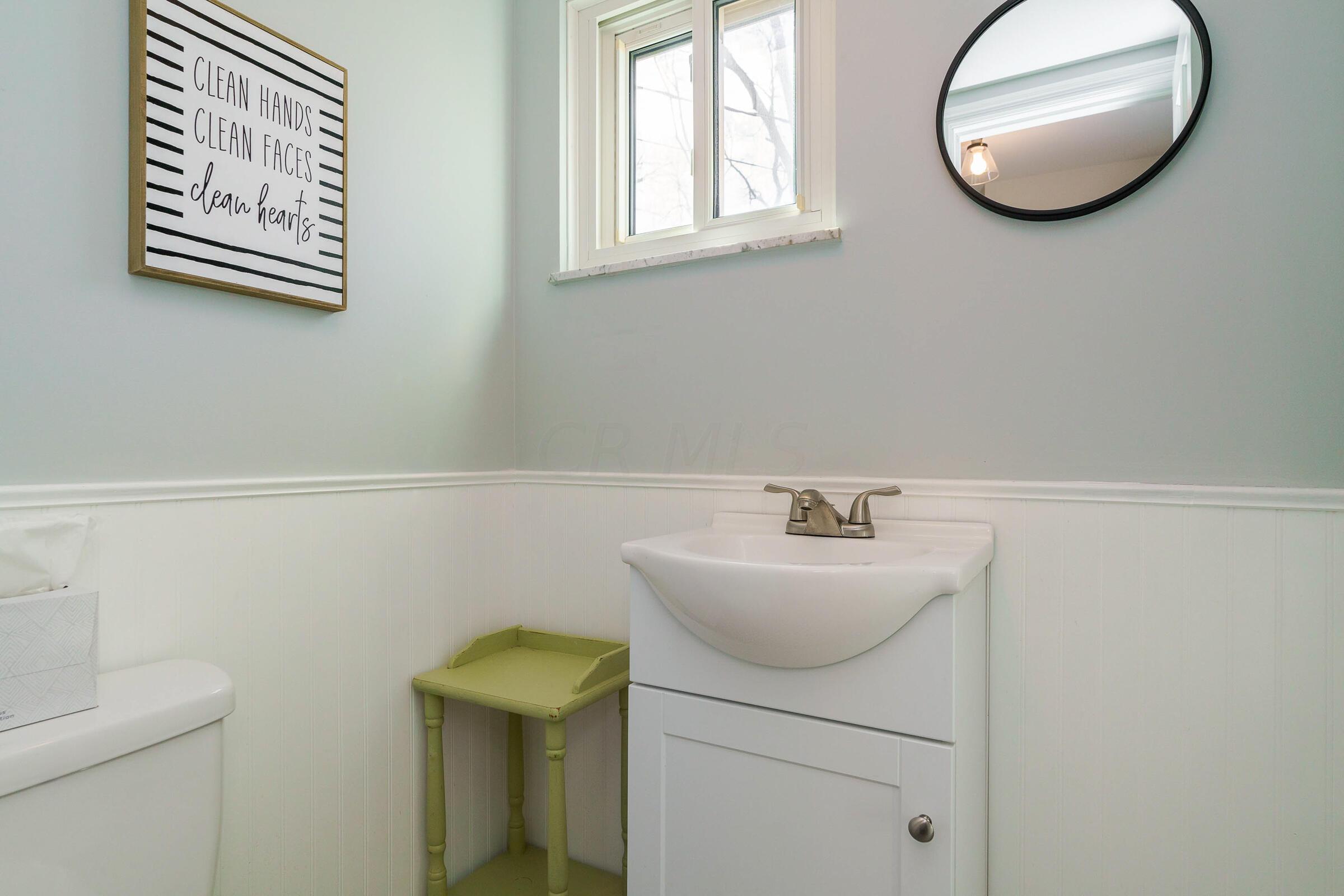 1437 Reymond Road Columbus, OH 43220 - Photo 7 of 37 First Floor Half Bathroom