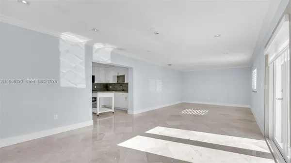 $4,500 | 2900 Southwest 92nd Avenue, Unit 2900, Miami, FL 33165