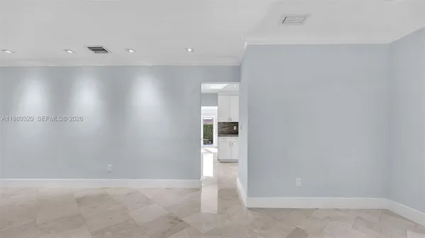 $4,500 | 2900 Southwest 92nd Avenue, Unit 2900, Miami, FL 33165
