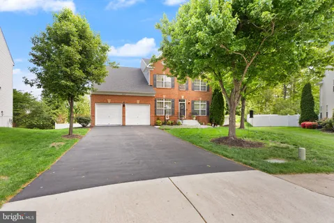 $725,000 | 16609 Badger Court, Dumfries, VA 22026