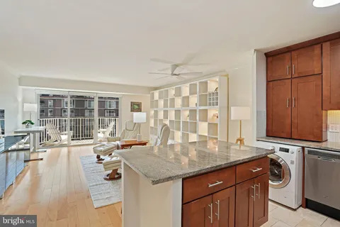 $389,900 | 510 N Street Southwest, Unit N422, Washington, DC 20024