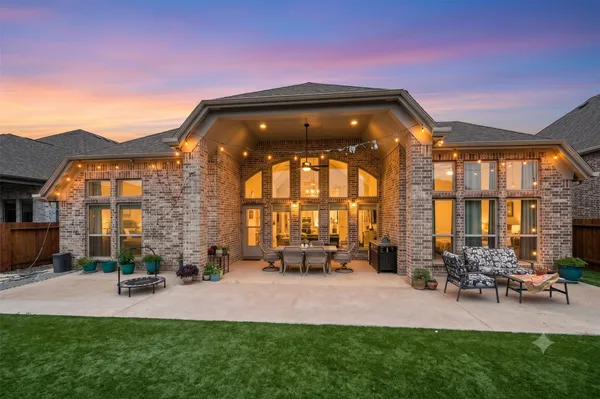 $564,128 | 3209 Iris Trail Lane, Pearland, TX 77584