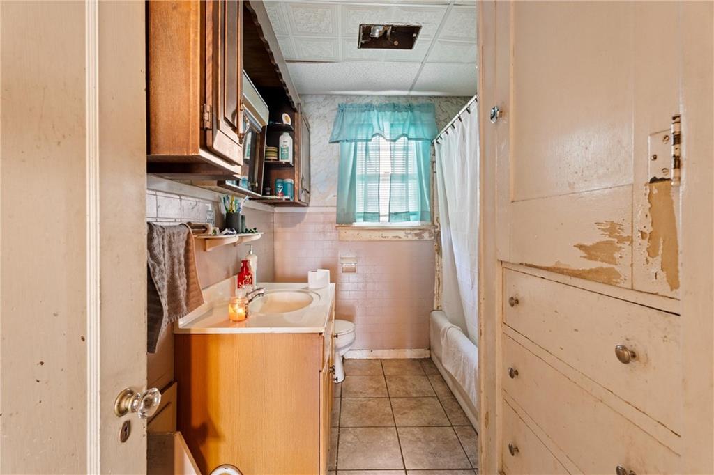 419 South 4th Street Independence, KS 67301 - Photo 11 of 31
