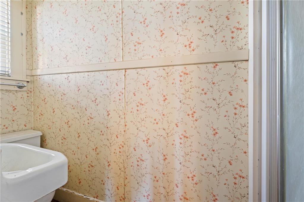 419 South 4th Street Independence, KS 67301 - Photo 14 of 31