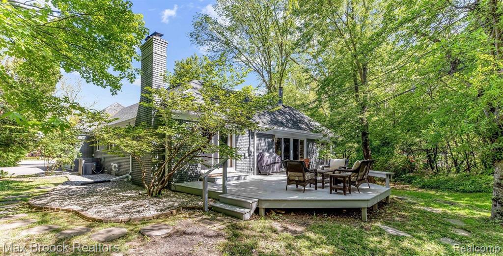 31084 Rivers Edge Court Beverly Hills, MI 48025 - Photo 29 of 33