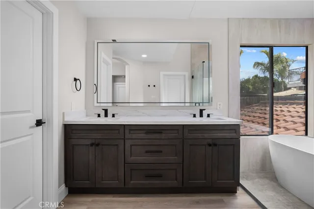 $4,000 | 29566 Big Range Road, Unit 1, Canyon Lake, CA 92587