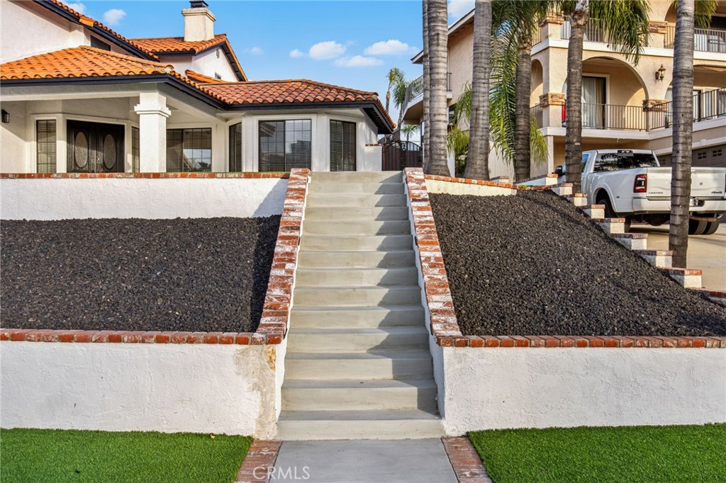 29566 Big Range Road, Unit 1 Canyon Lake, CA 92587 - Photo 4 of 55