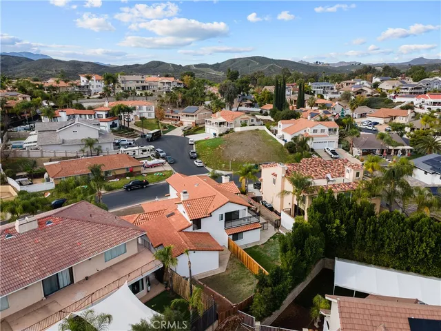 $4,000 | 29566 Big Range Road, Unit 1, Canyon Lake, CA 92587