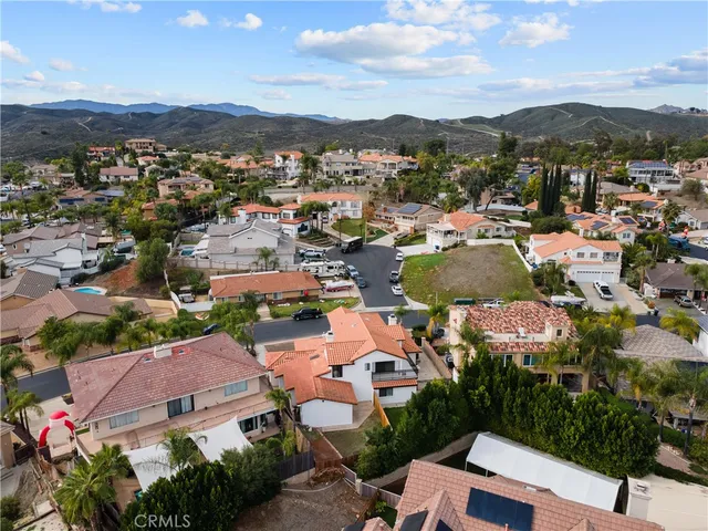 $4,000 | 29566 Big Range Road, Unit 1, Canyon Lake, CA 92587