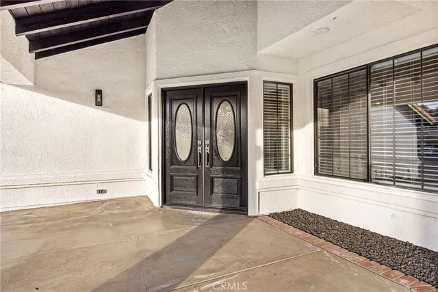 $4,000 | 29566 Big Range Road, Unit 1, Canyon Lake, CA 92587