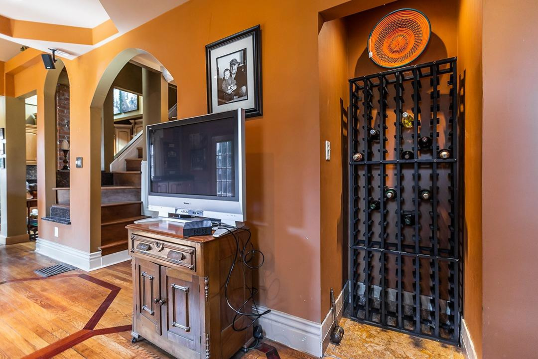404 Ridgeway Road Lexington, KY 40502 - Photo 19 of 52 Nook in Dreat room