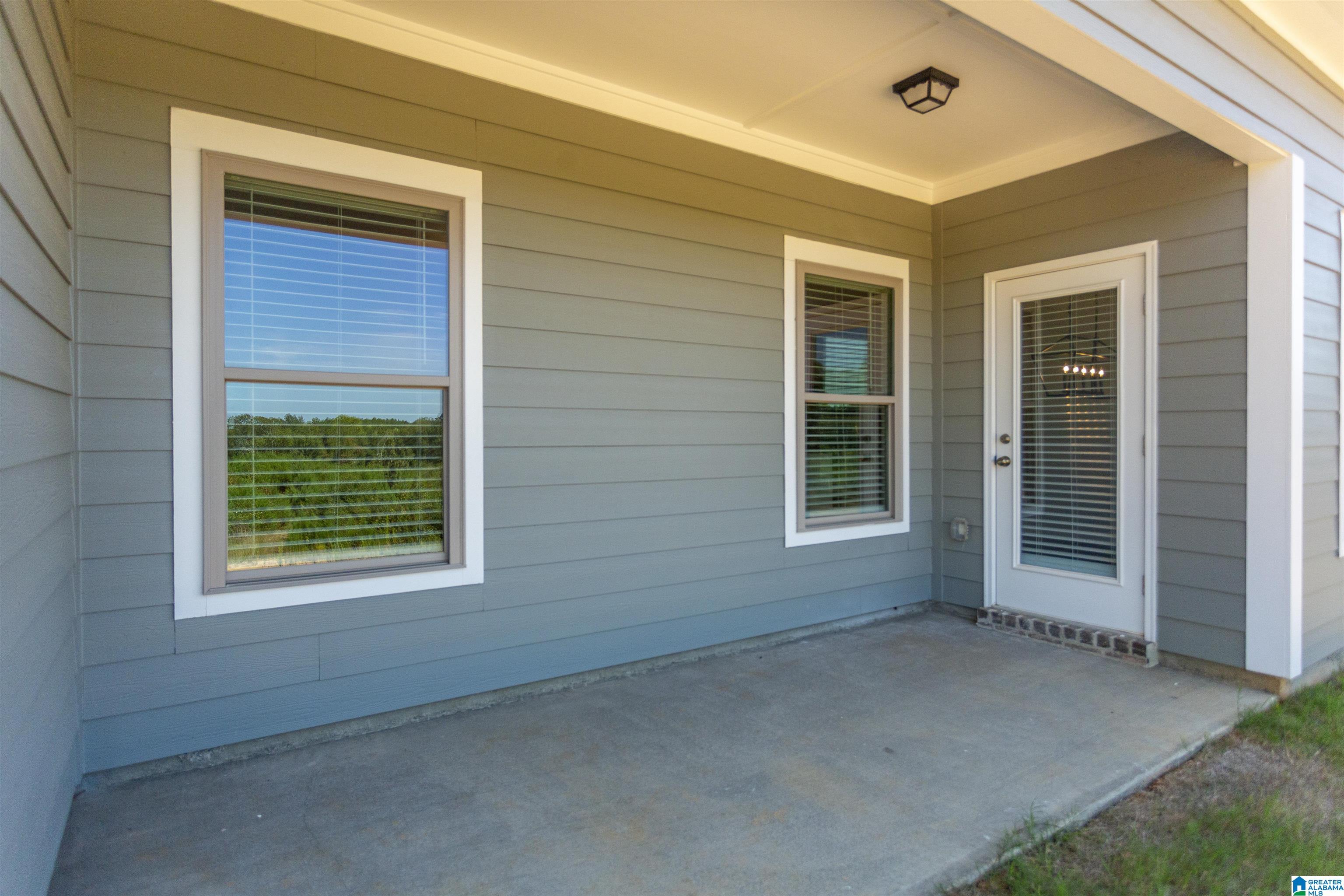 270 Ridgeview Circle Jemison, AL 35085 - Photo 10 of 45