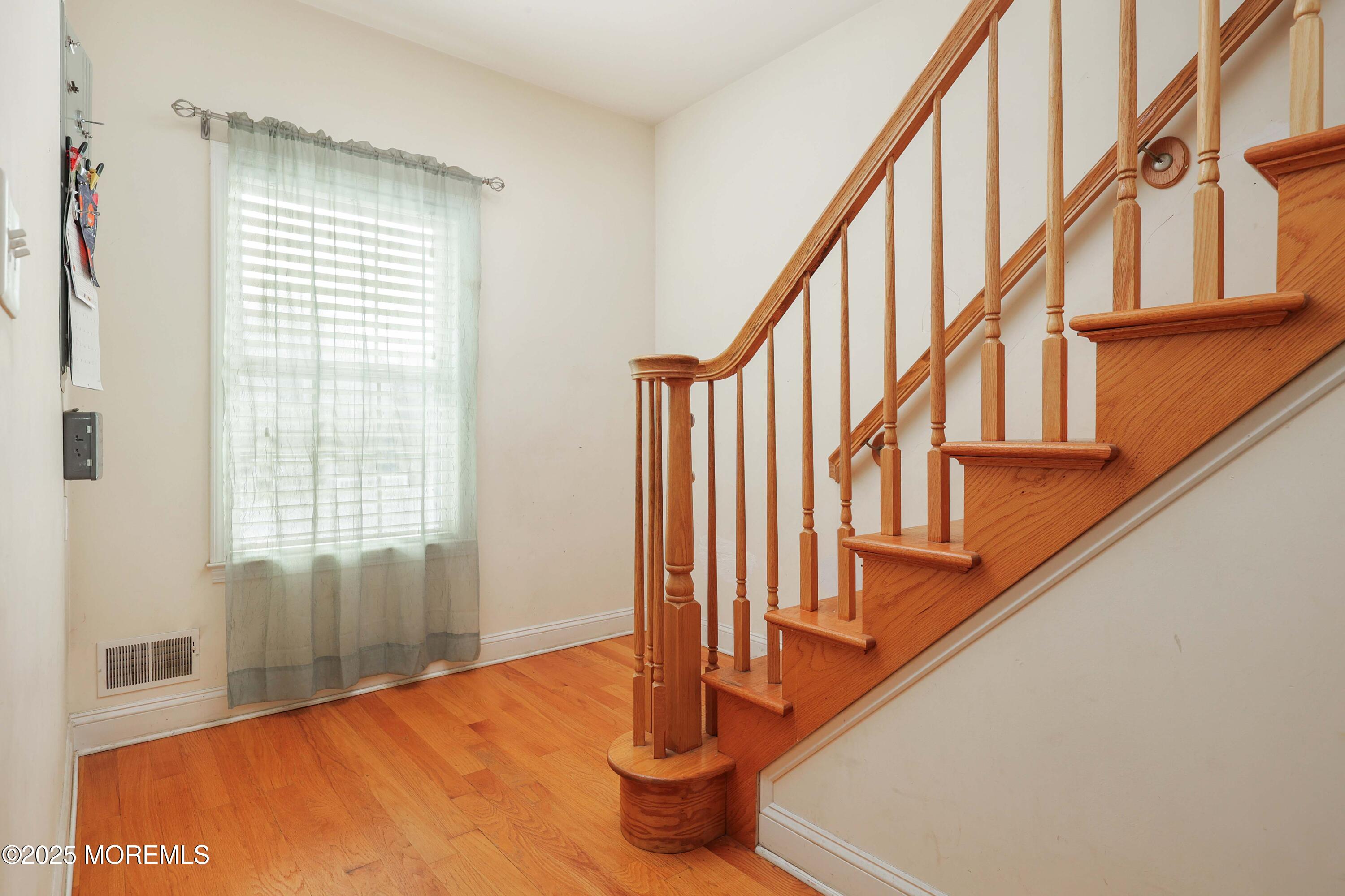 280 Linden Avenue Middletown, NJ 07748 - Photo 10 of 17 a view of entryway