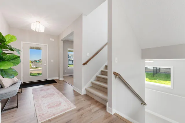 $945,500 | 15764 Aquila Avenue, Savage, MN 55372