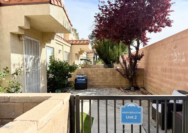 $344,900 | 43429 30th Street West, Unit 2, Lancaster, CA 93536