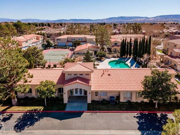 $344,900 | 43429 30th Street West, Unit 2, Lancaster, CA 93536