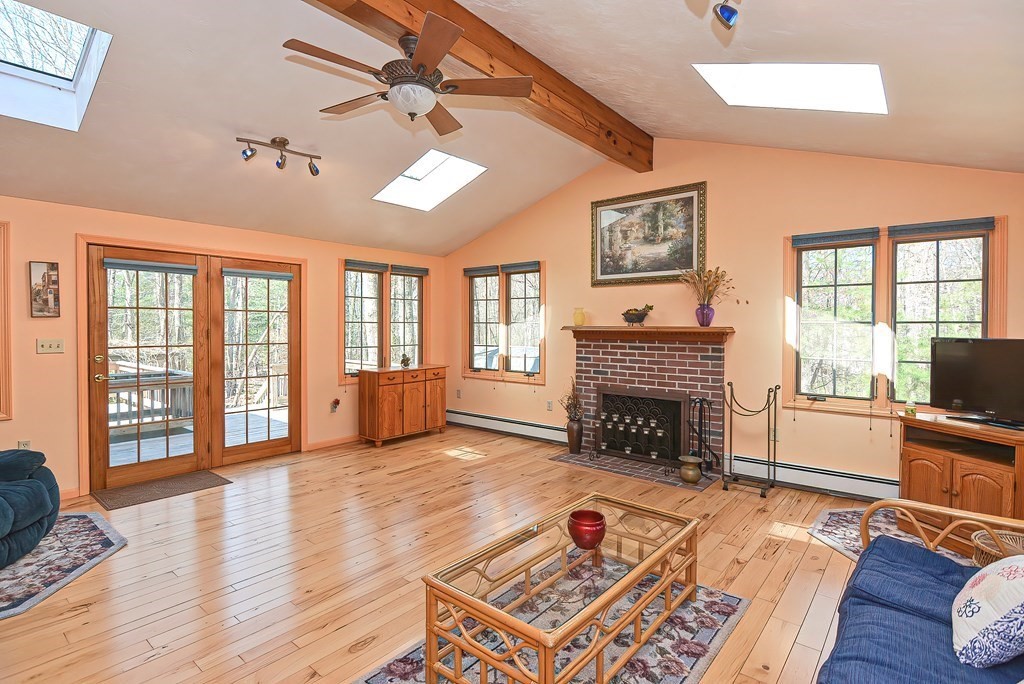 45 Jefferson Road Franklin, MA 02038 - Photo 17 of 42 Gallery Image 17