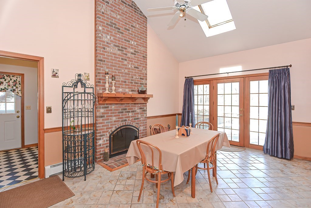 45 Jefferson Road Franklin, MA 02038 - Photo 10 of 42 Gallery Image 10