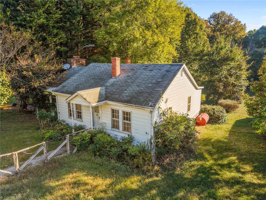 7530 Adler Road Summerfield, NC 27358 - Photo 23 of 31 Home located in Summerfield, NC