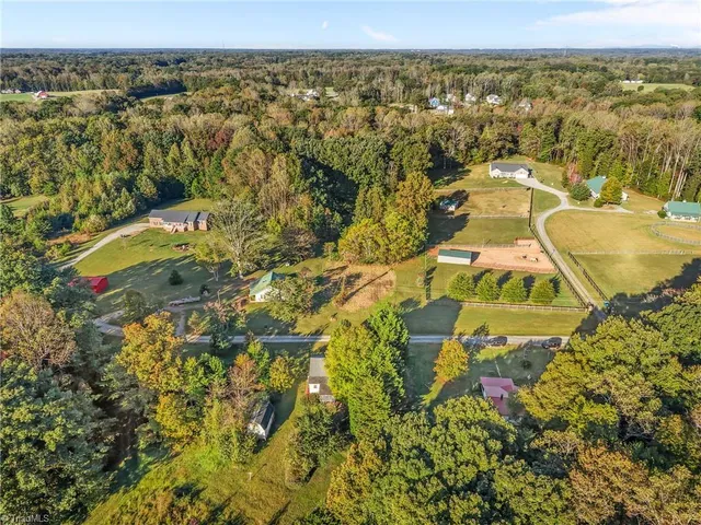 $135,000 | 7530 Adler Road, Summerfield, NC 27358