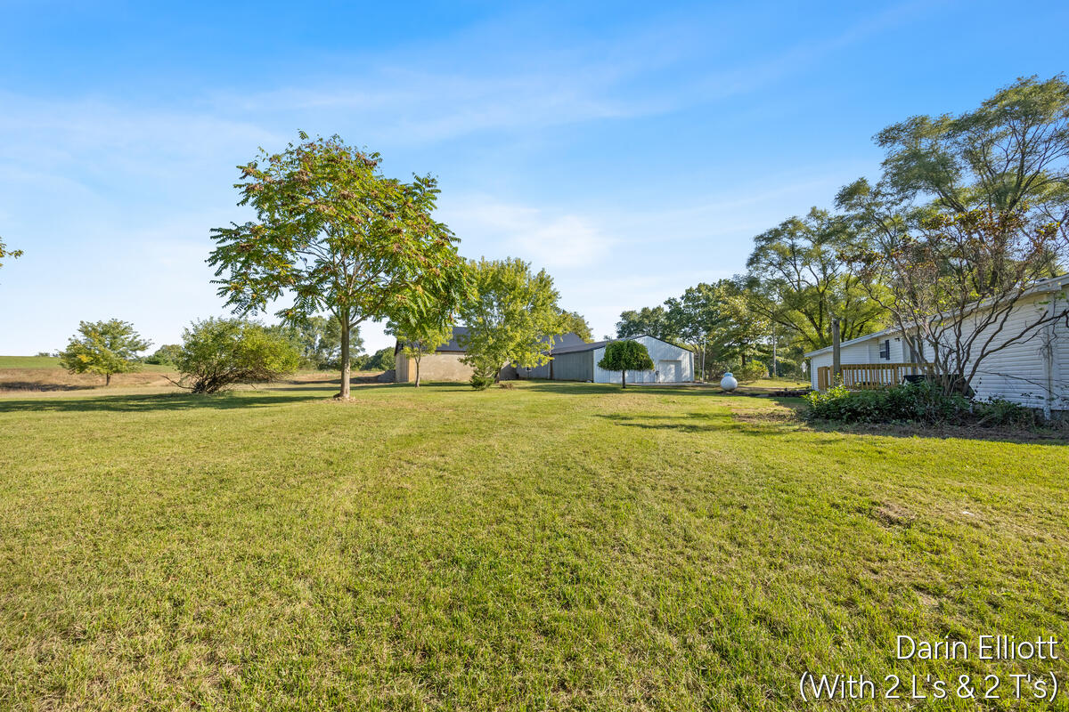 7131 Cowman Road Hubbardston, MI 48845 - Photo 9 of 54 7131-Cowman_036