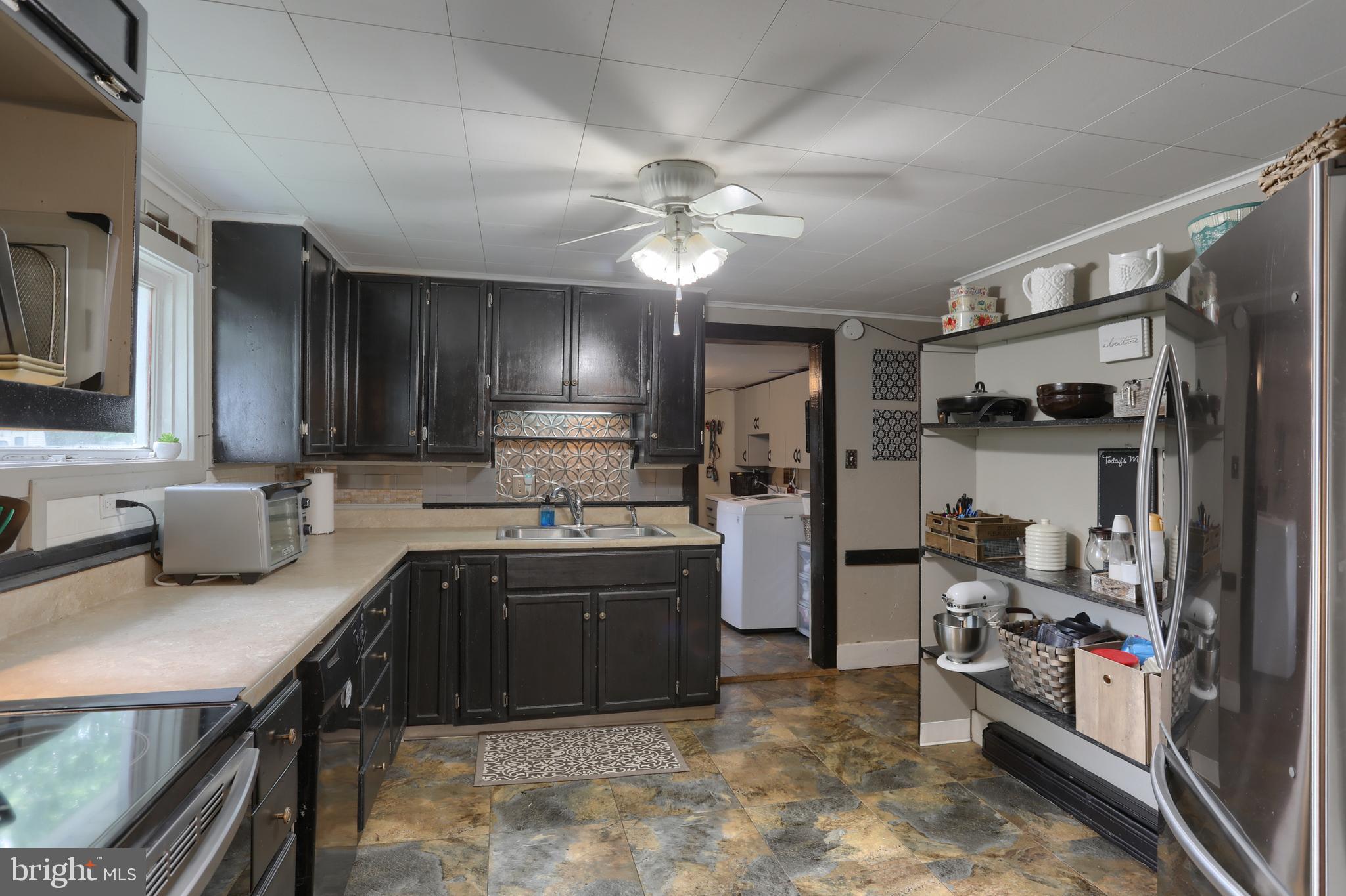 1644 South Forge Road Palmyra, PA 17078 - Photo 11 of 41 Gallery Image 11