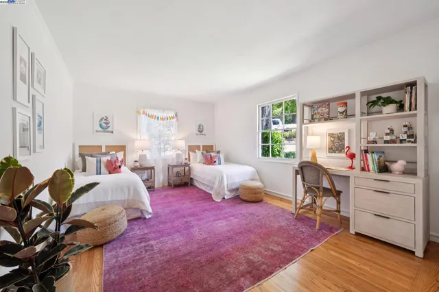 a view of a workspace with furniture