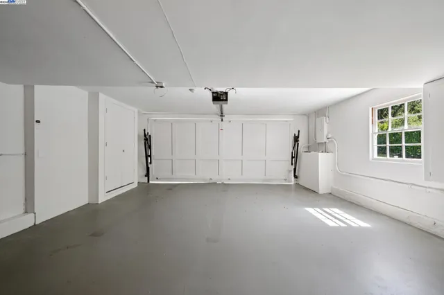 $2,695,000 | 11 Crane Court, Orinda, CA 94563