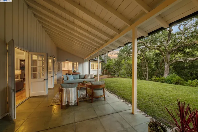 $2,695,000 | 11 Crane Court, Orinda, CA 94563