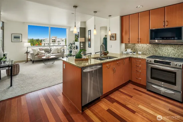 $888,000 | 10610 Northeast 9th Place, Unit 1206, Bellevue, WA 98004