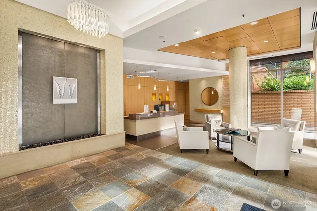 $888,000 | 10610 Northeast 9th Place, Unit 1206, Bellevue, WA 98004