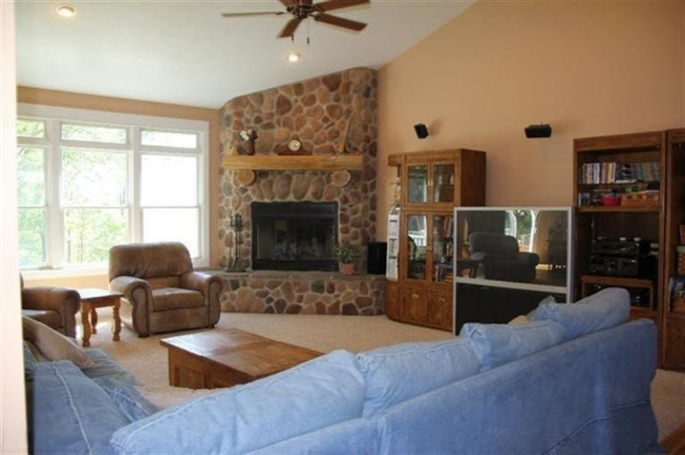8901 Centerline Road Saranac, MI 48881 - Photo 8 of 19 Additional Photo