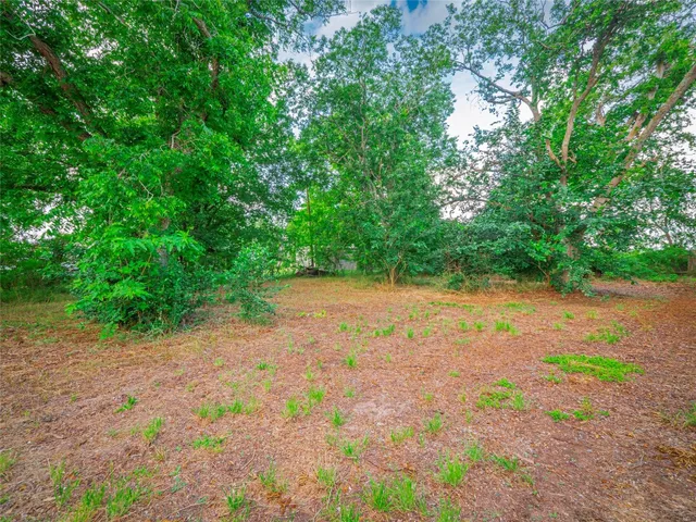 $330,000 | 3104 South Main Street, Taylor, TX 76574