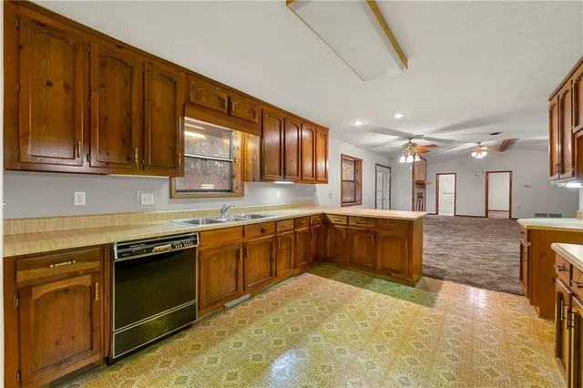 $180,000 | 2513 North Carroll Court, Villa Rica, GA 30180