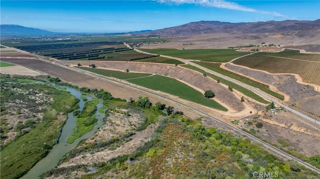 $6,300,000 | 35095 Metz Road, Soledad, CA 93960
