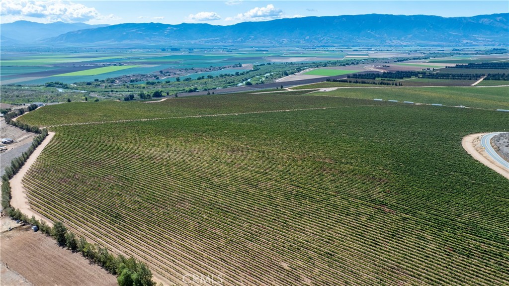 35095 Metz Road Soledad, CA 93960 - Photo 7 of 40 a view of an ocean view