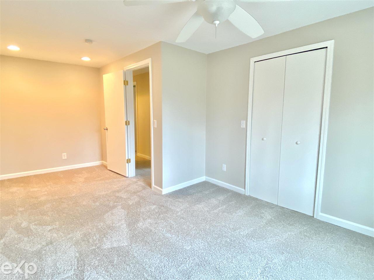 620 Helmand Street Rochester Hills, MI 48307 - Photo 22 of 27