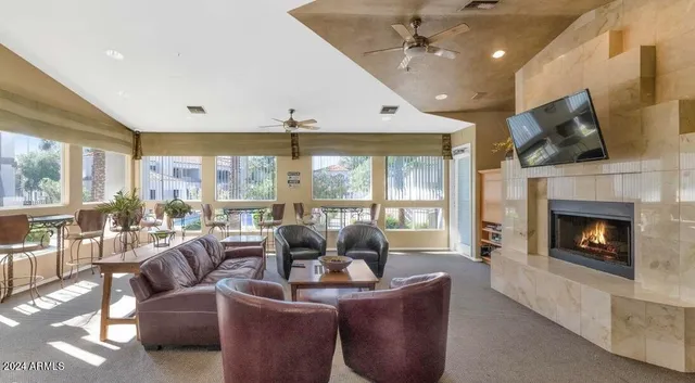$1,325 | 11375 East Sahuaro Drive, Unit 2111, Scottsdale, AZ 85259