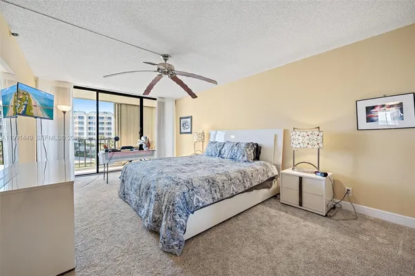 $5,000 | 1300 Florida A1A, Unit 402, Jupiter, FL 33477