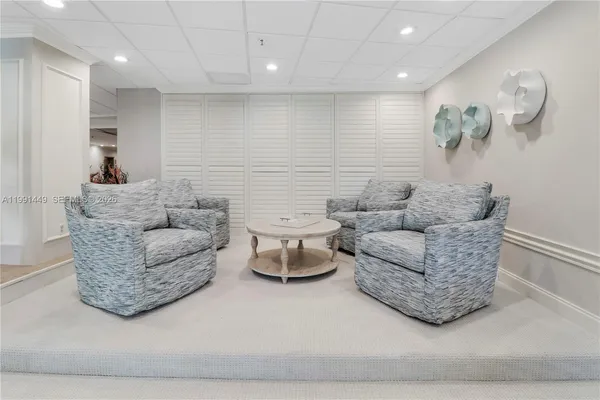 $5,000 | 1300 Florida A1A, Unit 402, Jupiter, FL 33477