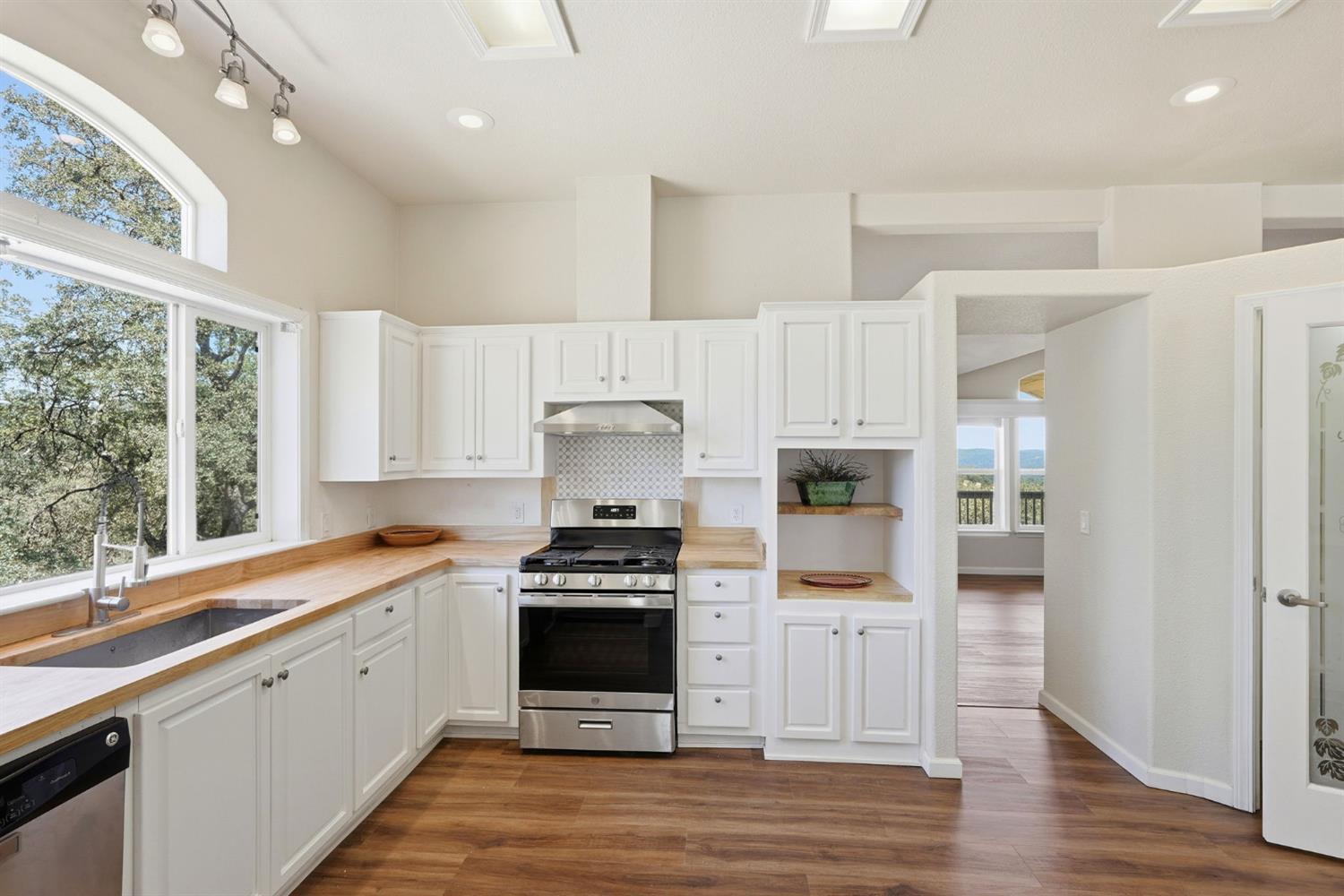 6651 Gallagher Road Pilot Hill, CA 95664 - Photo 17 of 96