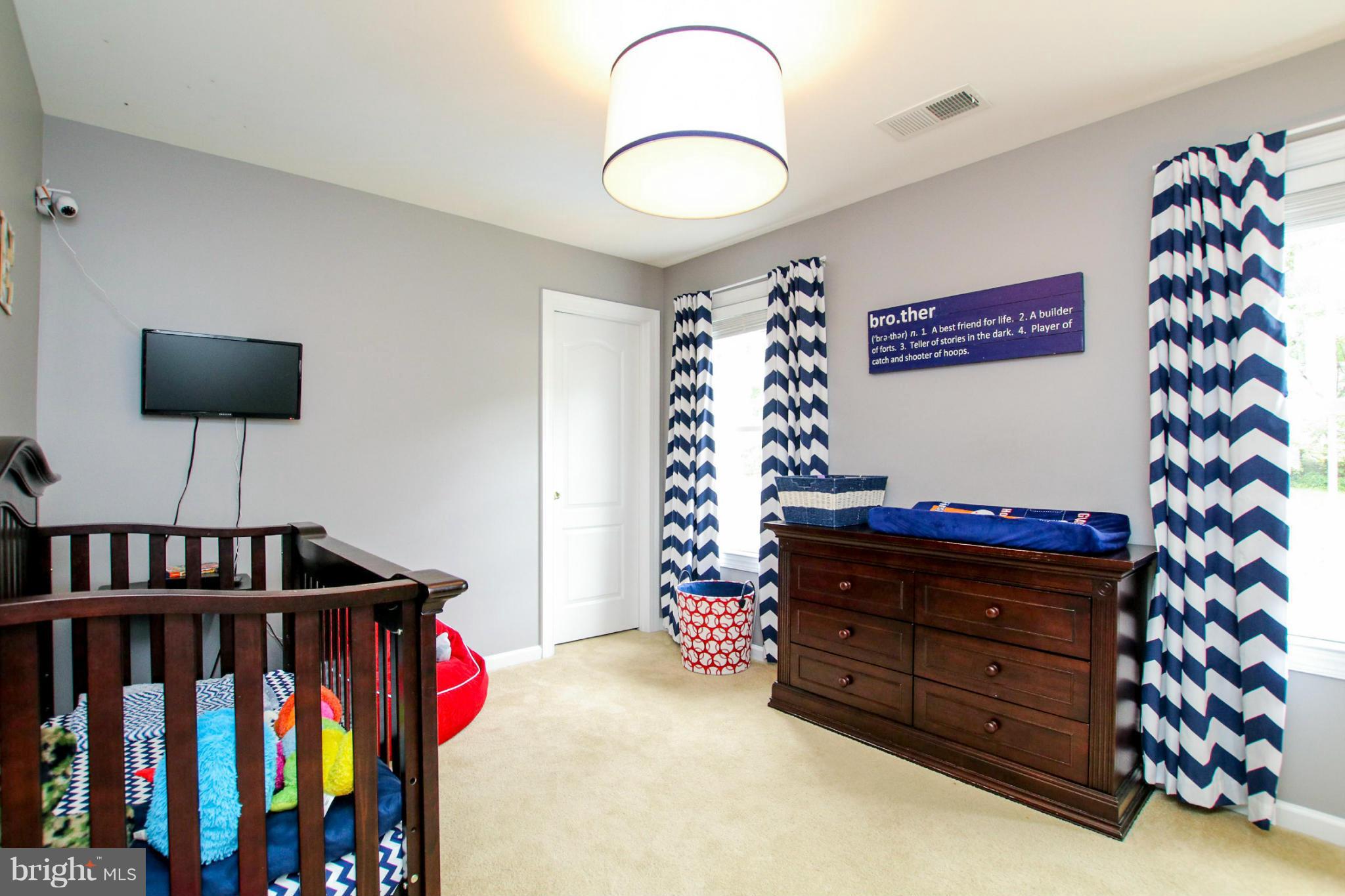1586 Colony Road Pasadena, MD 21122 - Photo 19 of 30 Bedroom