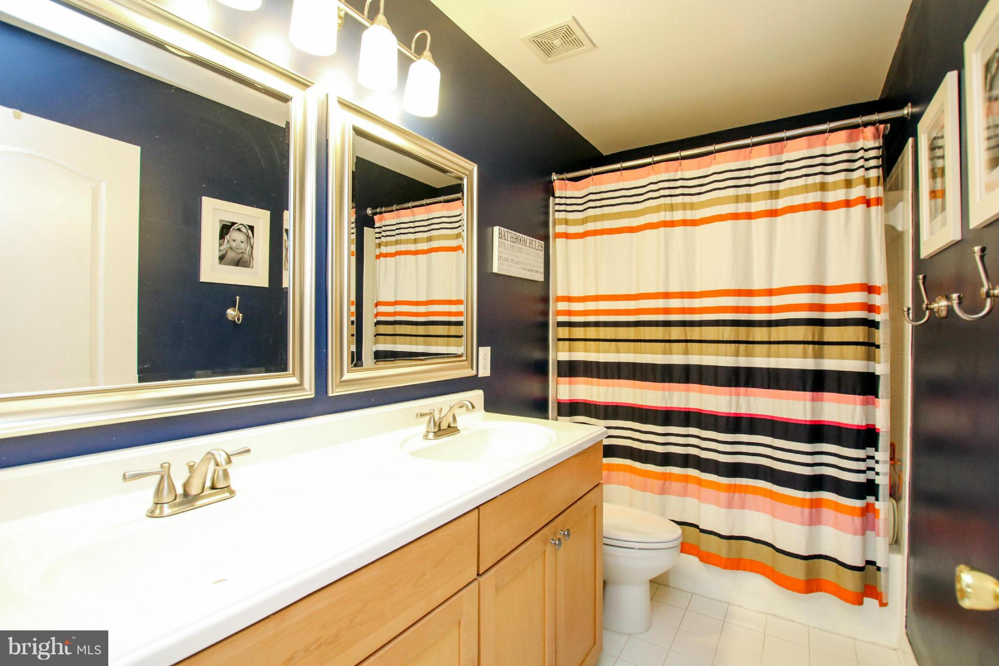 1586 Colony Road Pasadena, MD 21122 - Photo 22 of 30 Bath