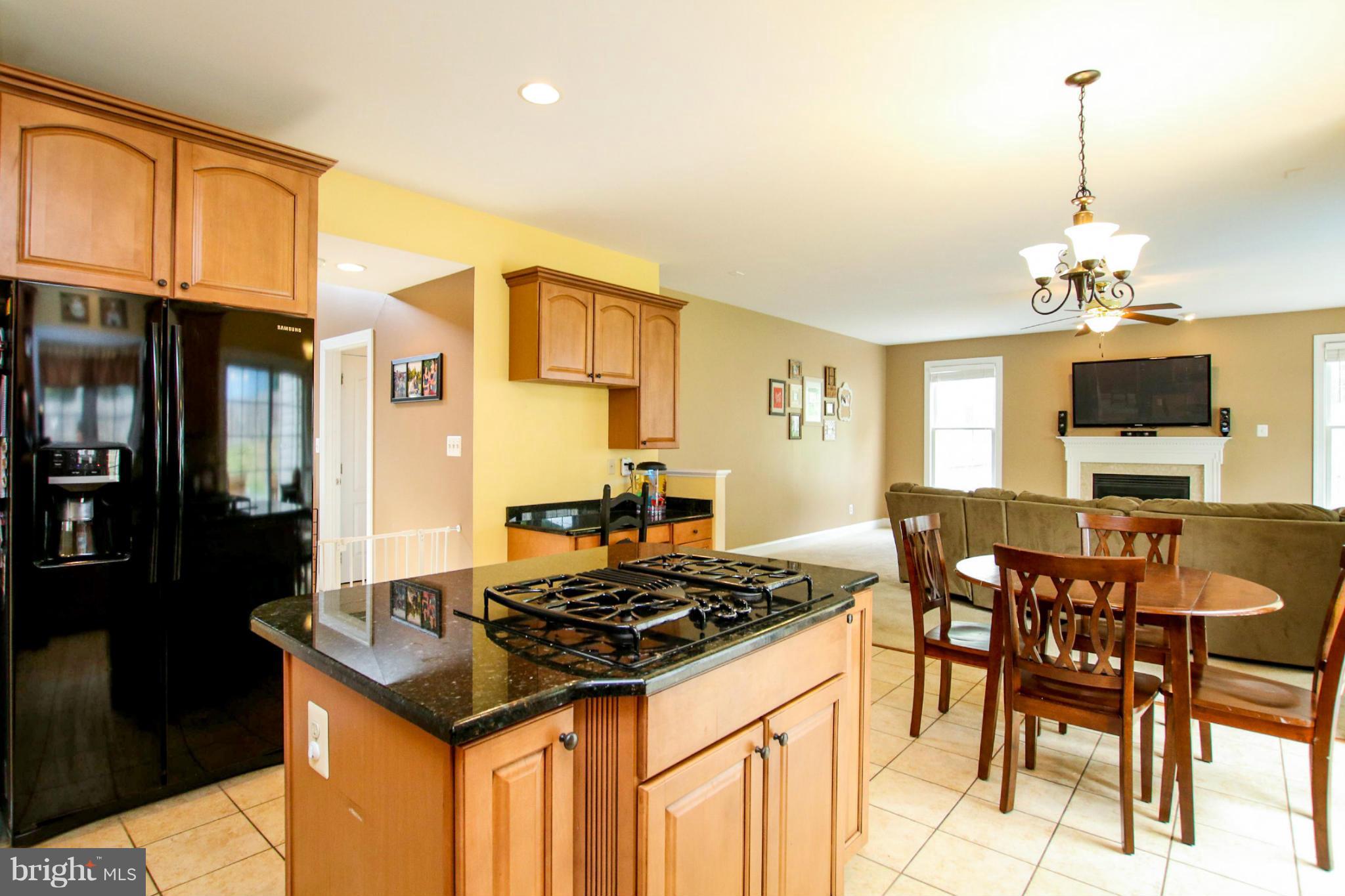 1586 Colony Road Pasadena, MD 21122 - Photo 9 of 30 Kitchen