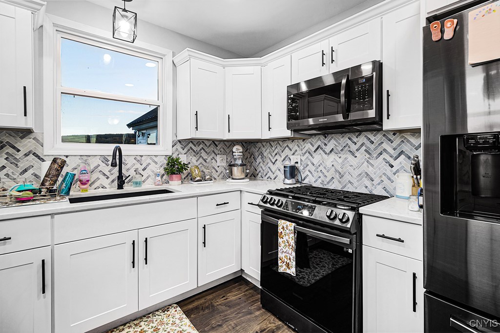 8896 Red Hill Road New Hartford, NY 13413 - Photo 5 of 31